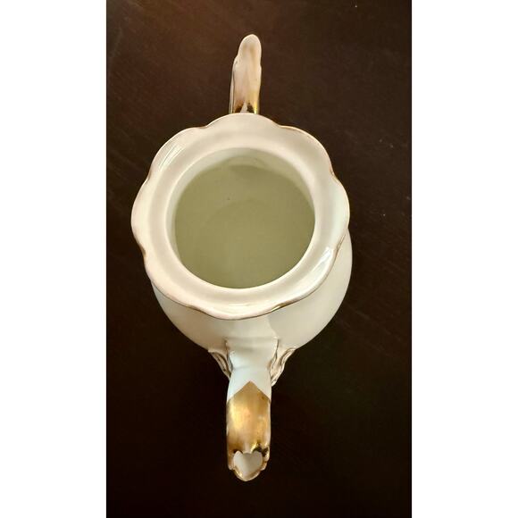 Antique T. Rees Old Paris Porcelain Teapot – Rococo Revival  Antique T. Rees Old Paris Porcelain Teapot – Rococo Revival White & Gold Gilt